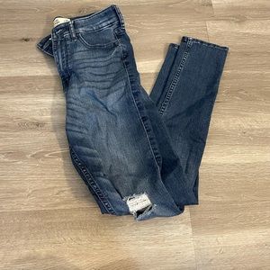 Hollister skinny jeans